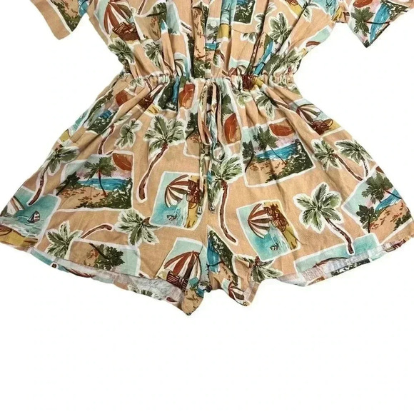 Label Of Love Womens sz M Romper Peach Tropical Print Jumpsuit Playset Vacation - Picture 3 of 11